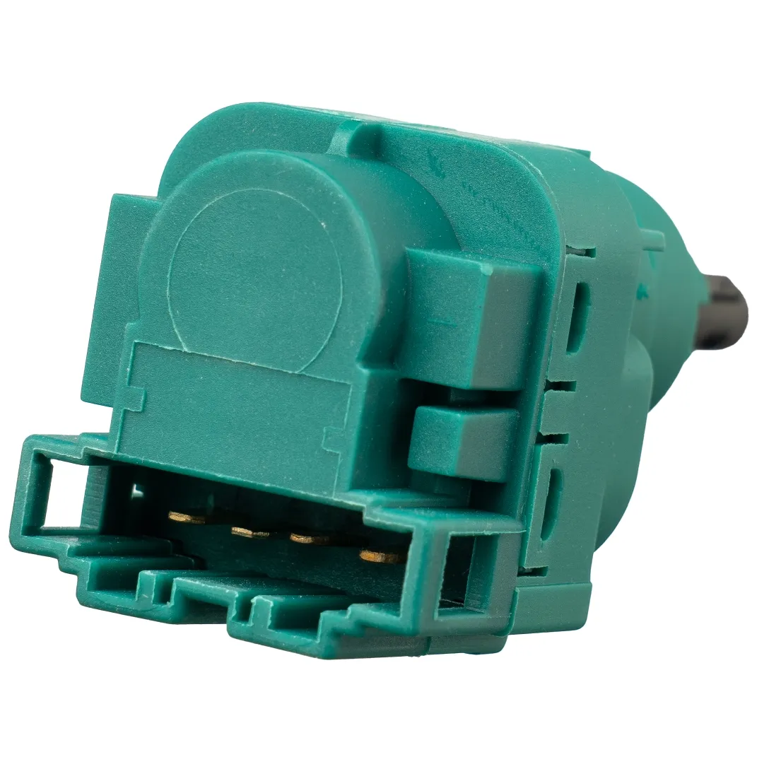 wlacznik-czujnik-stopu-hamulca-do-vw-golf-iv-4-t5-audi-a2-a3-ibiza-4-piny-stan-nowy