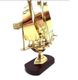 okret-mosiezny-na-podstawie-drewnianej-20-cm