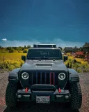 reflektory-lampy-led-9-cali-przod-jeep-wrangler-jl-gladiator-jt-model-sun-stan-nowy-producent-czesci-allmakes