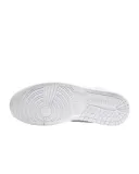 nike-wmns-air-jordan-1-mid-zapiecie-sznurowane