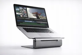 aluminiowa-podstawka-do-laptopa-macbook-z-regulacja-wysokosci-ergonomiczna