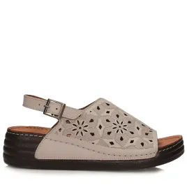 bezowe-sandaly-damskie-na-platformie-toscanio-mu-3981382-39