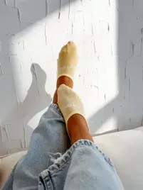 skarpetki-damskie-olavoga-woman-socks-zolte