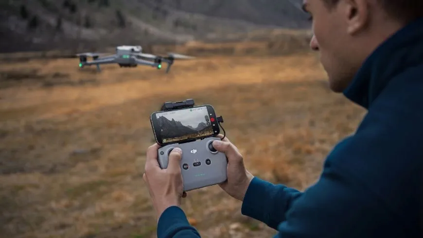 dron-dji-air-3-fly-more-combo-rc-n2