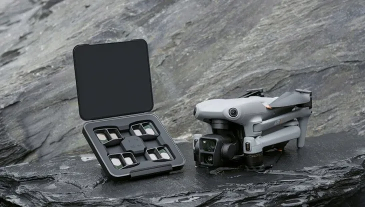 dron-dji-air-3-fly-more-combo-rc-n2-kod-producenta-dji-stan-nowy