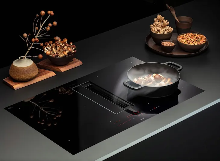 falmec-zero-84-czarny-600-m3-h-marka-falmec