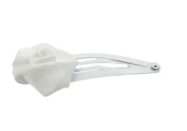 dziewczeca-spinka-biala-rozyczka-na-zatrzask-klik-komunia-25cm
