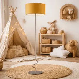 lampa-podlogowa-do-pokoju-dzieciecego-betty-z-musztardowym-abazurem