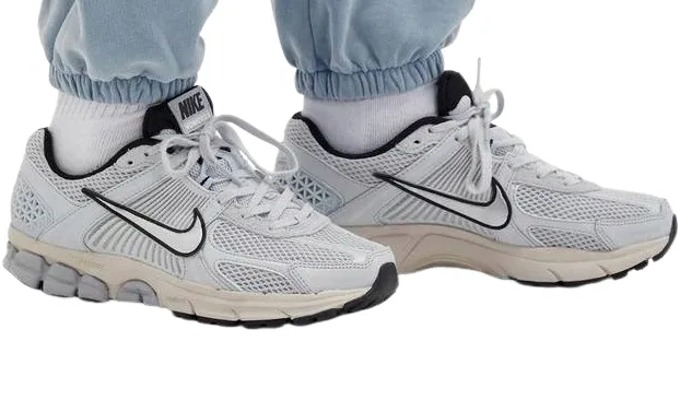 nike-zoom-vomero-5