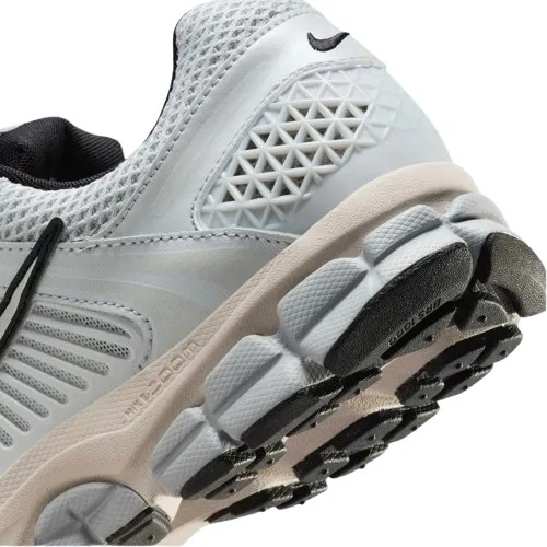 nike-zoom-vomero-5-wysokosc-niskie