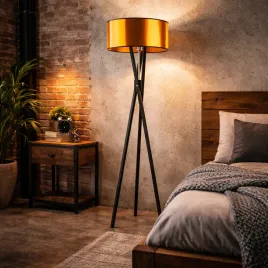 loftowa-lampa-stojaca-na-trojnogu-z-drewna-ivonne-mirror
