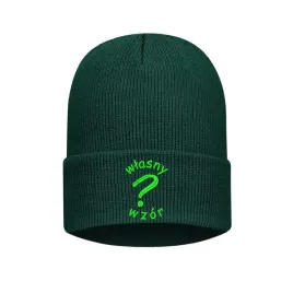 czapka-zimowa-wywijana-z-haftem-wlasnego-wzoru-logo-haft-personalizowana
