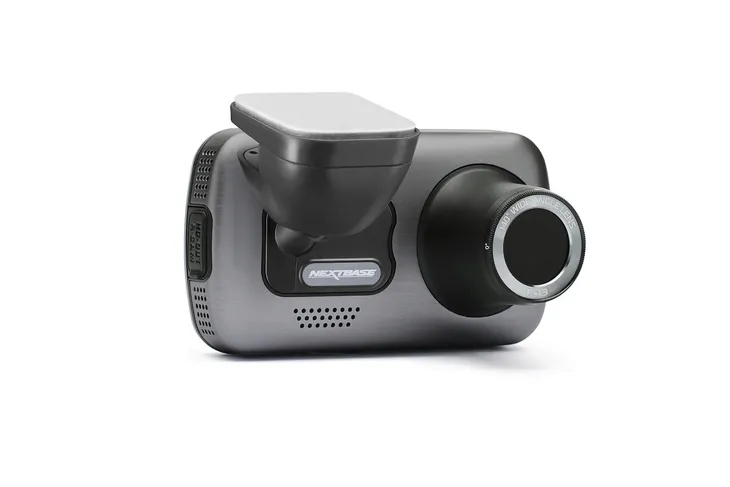 wideorejestrator-samochodowy-nextbase-622gw-stan-nowy-karta-pamieci-w-zestawie-brak