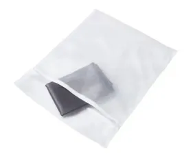 worek-siatka-do-prania-z-zamkiem-bialy-40x50cm