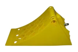 klin-pod-kolo-szeroki-160mm-plastikowy-zolty