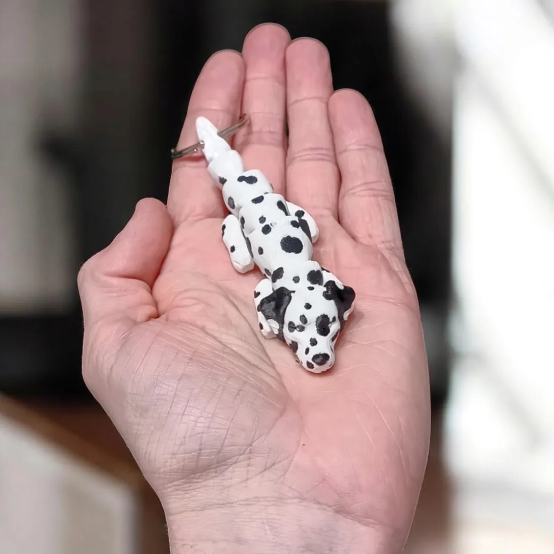 ruchomy-brelok-pies-dalmatynczyk-dalmatian-brelok-do-kluczy