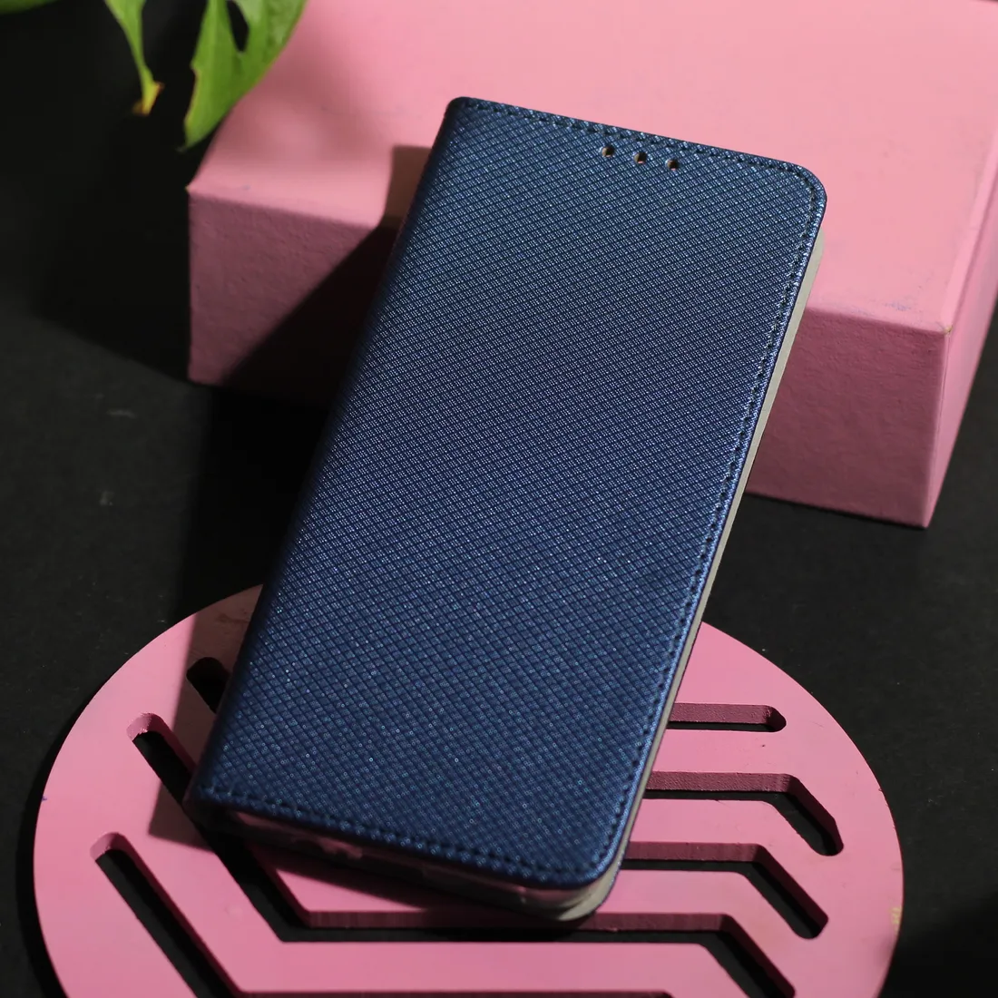 etui-smart-magnet-do-iphone-xr-czarne-stan-nowy
