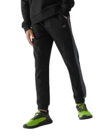 spodnie-chlopiece-dresowe-joggery-4f-4fjwaw24ttrom759-czarne