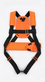 ergonomiczne-szelki-do-kosy-i-podkaszarki-komfort-i-bezpieczenstwo-pomara