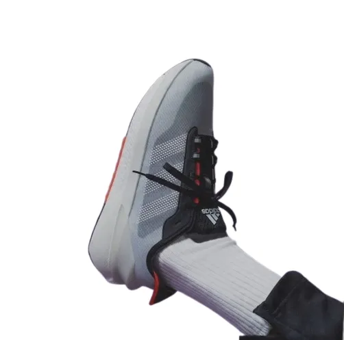 adidas-avryn