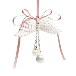 ozdobna-zawieszka-w-ksztalcie-skrzydel-z-dzwoneczkiem-i-wstazka-biala