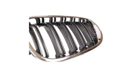 grill-bmw-5-e60-e61-podwojne-zeberka-chrome-and-black