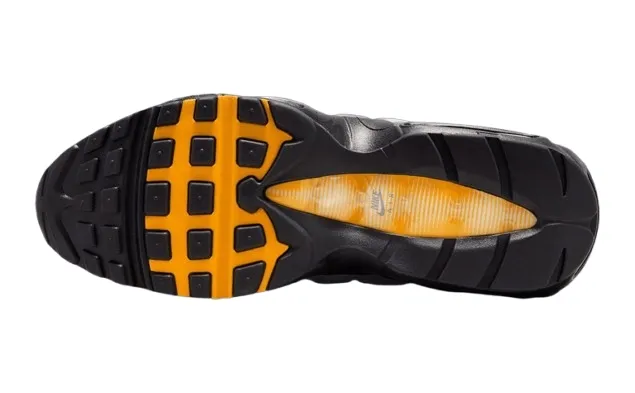nike-air-max-95-zapiecie-sznurowane