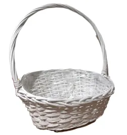 elegancki-koszyk-wiklinowy-bialy-wielkanoc-wiosna
