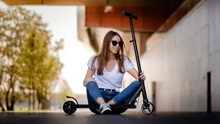hulajnoga-elektryczna-fast-wheels-model-zab0020