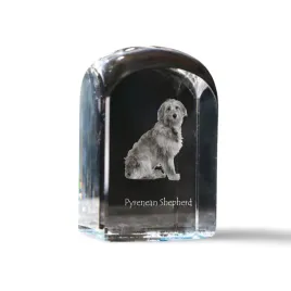 owczarek-pirenejski-krysztalowa-kostka-ze-zdjeciem-zdjecie-psa-w-kryszta