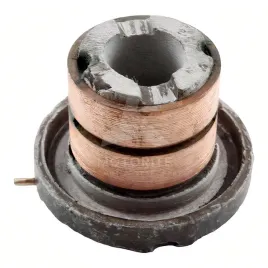 komutator-pierscien-slizgowy-alternatora-typu-hitachi