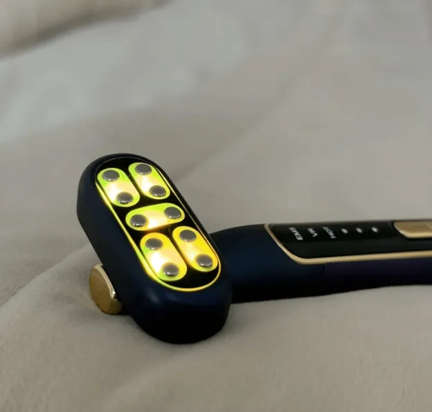 masazer-pod-oczy-glorie-marka-haxe-stan-nowy