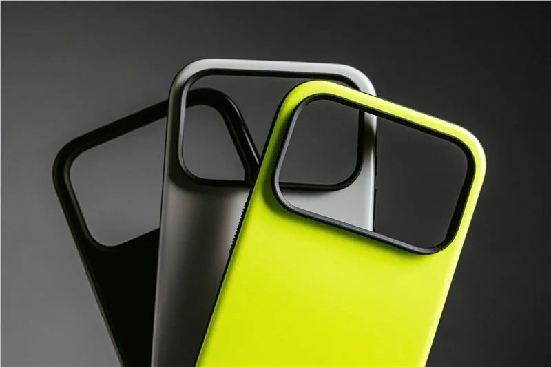 nomad-modern-case-volt-iphone-17-pro-max