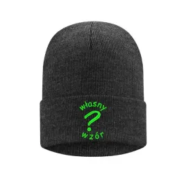 czapka-zimowa-wywijana-z-haftem-wlasnego-wzoru-logo-haft-personalizowana