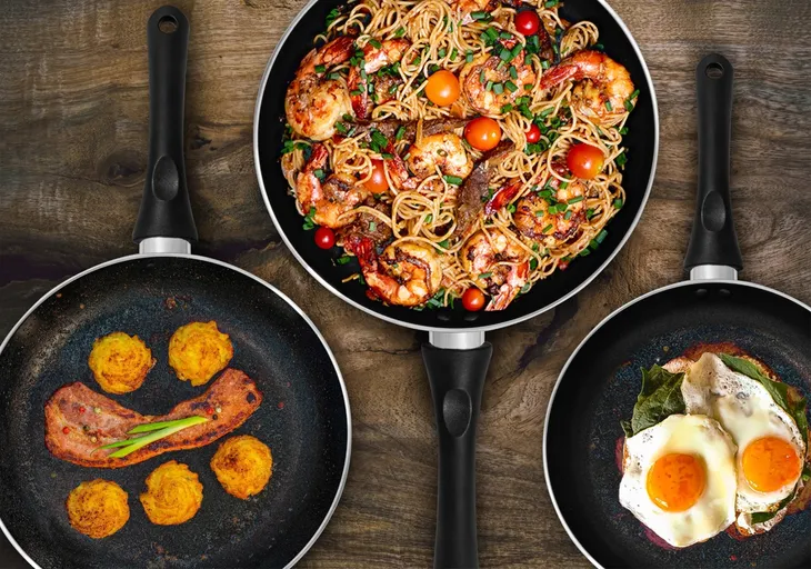 patelnia-nieprzywierajaca-basic-28cm-gaz-indukcja