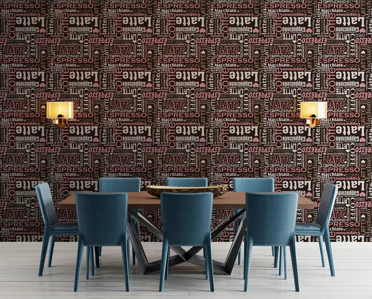 tapeta-na-sciane-kawa-biale-rozowe-napisy-brazowe-tlo-do-kuchni-jadalni-motyw-dekor