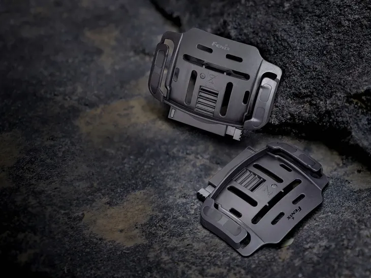 uchwyt-do-kasku-fenix-alg-04-plec-nie-dotyczy