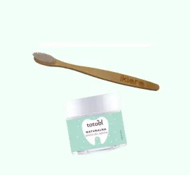 totobi-pasta-do-zebow-olejek-pietruszkowy-psa-i-kota-gratis-szczoteczka