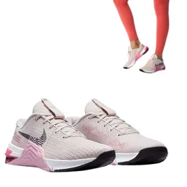 w-nike-metcon-8