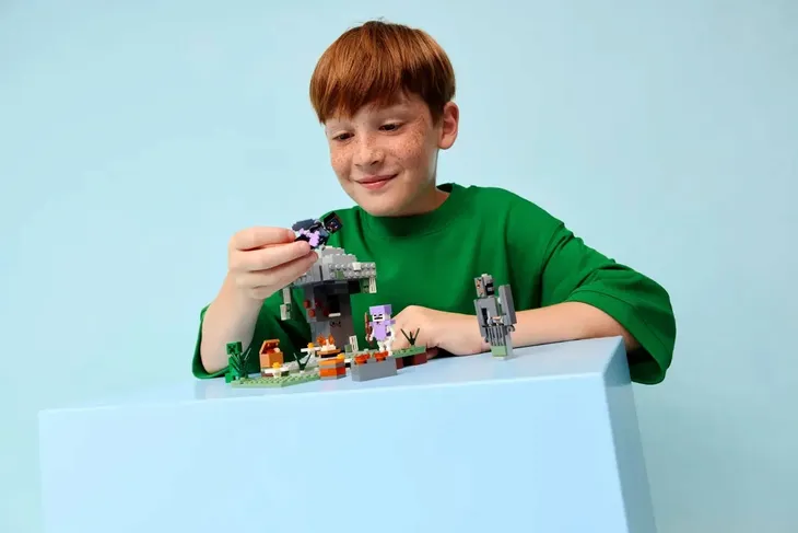 21586-lego-minecraft-blady-ogrod-numer-produktu-21586