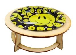 popielniczka-blaszana-na-sklejce-z-buzkami-65x17cm