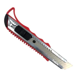 nozyk-do-tapet-kartonow-18-mm-noz-techniczny-lamany-ostrze-wysuwane