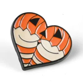 pinup-heart-or-3-cm-or-metal-or-przypinka-or-halloween