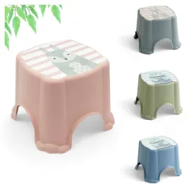 stoleczek-dzieciecy-plastikowy-antyposlizgowy-stabilny-z-nadrukiem