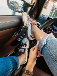 buty-sneakersy-damskie-olavoga-anaty-kremowo-bordowe