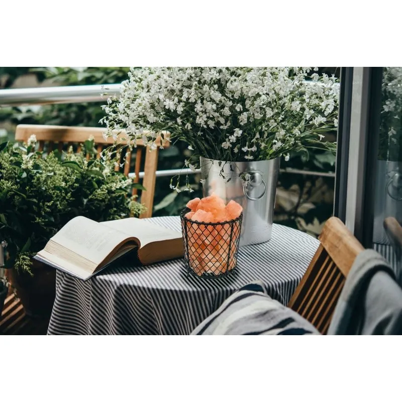 dekoracyjna-lampa-stolowa-solna-stone-28304-globo-stan-nowy