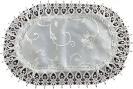 serwetka-z-gipiura-30x45-na-stol-owalna-biala