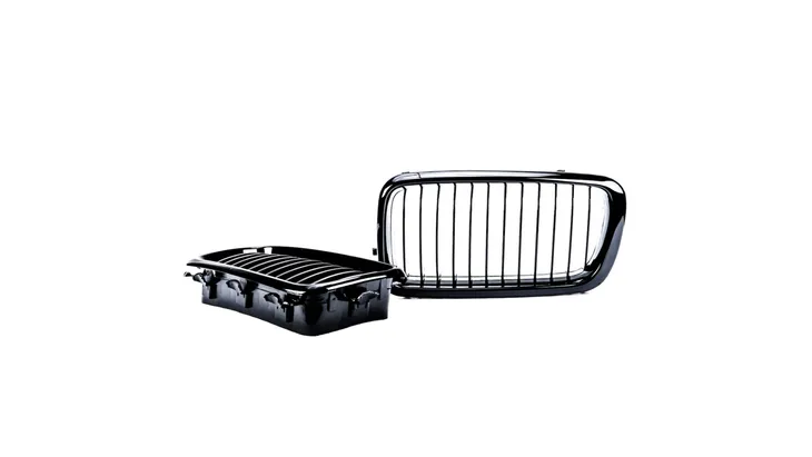 grill-bmw-7-e38-pojedyncze-zeberka-gloss-black-producent-czesci-mtuning