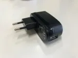 ladowarka-zasilacz-usb-2a-5v-do-telefonu-tabletu