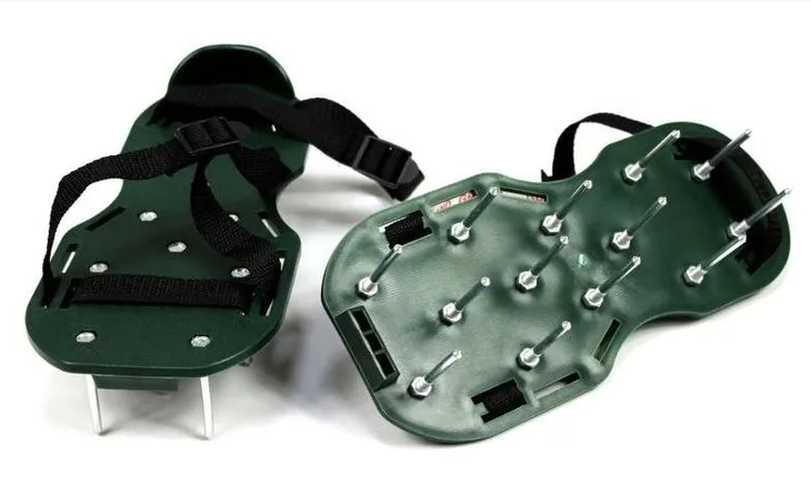 aerator-sandalowy-do-ogrodu-kolce-marka-gardenline